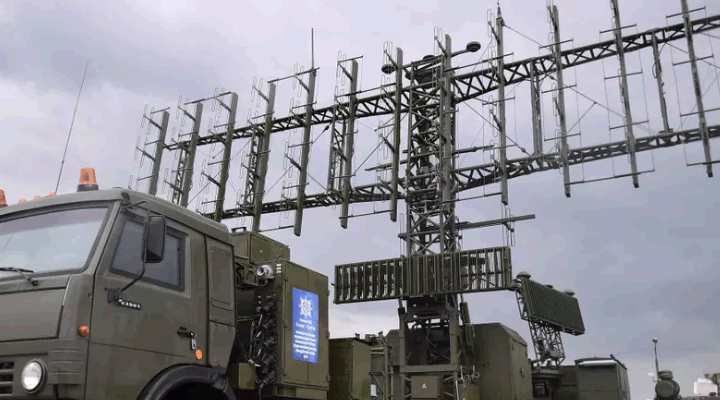 Воины добра и света. Какую роль в защите российских земель сыграет комплекс «Палантин»