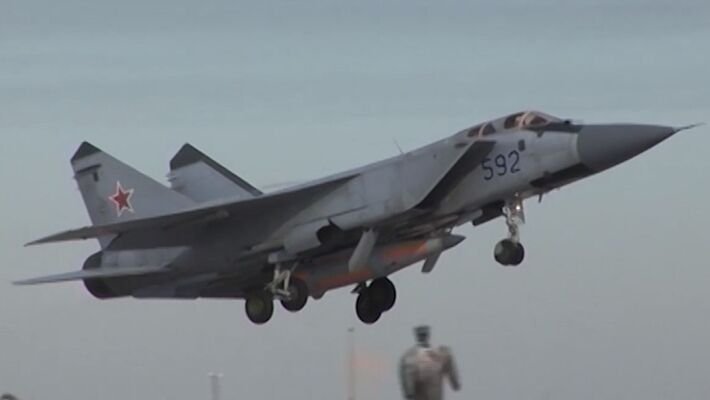 Леонков оценил страхи НАТО перед "Кинжалом"