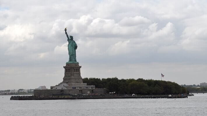 Политический эгоизм Трампа оборачивается против США