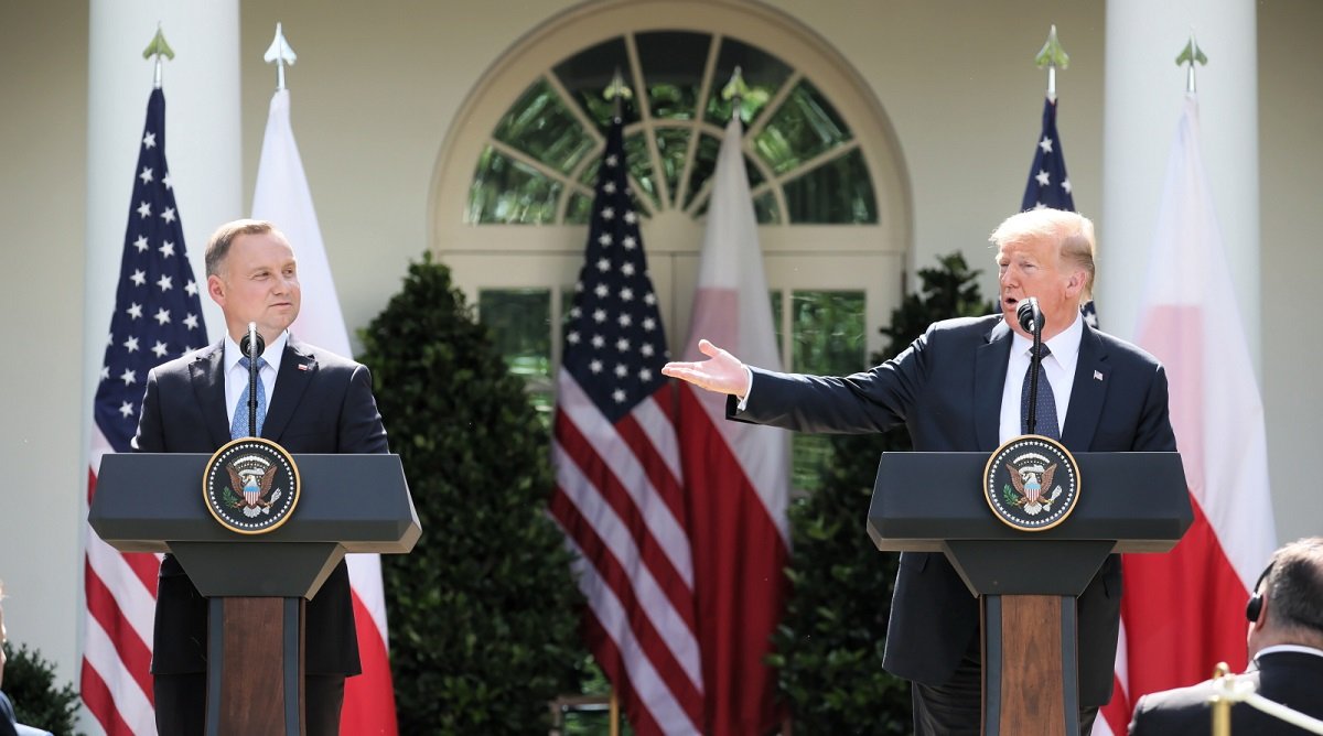 Трамп ставит Варшаву в пример всему альянсу