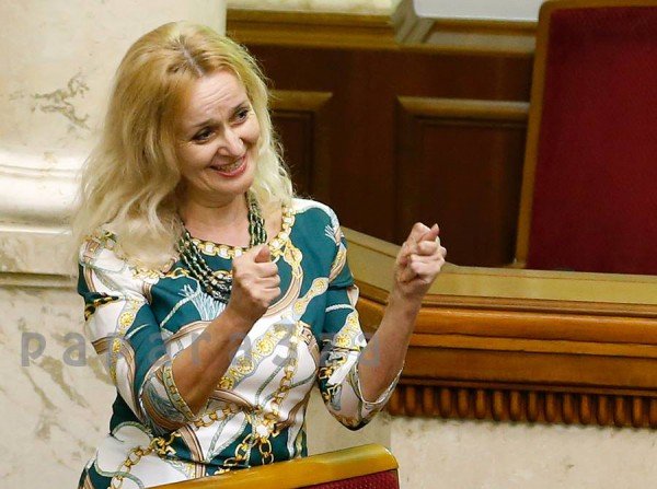 Фарион обрушила рейтинги «Свободы» и вызвала гнев однопартийцев