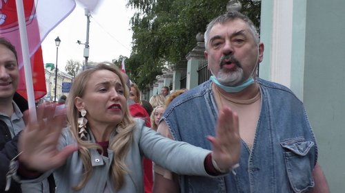 От полиции требуют реагировать на символику белорусских полицаев в Москве