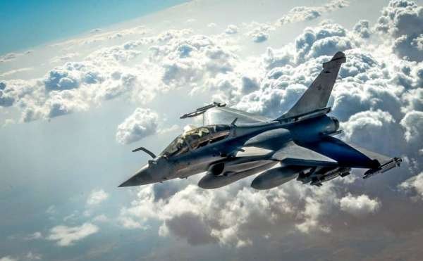 Турецкие СМИ: Франция угрожает нам старыми кораблями и самолетами