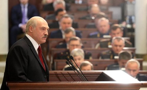 Лукашенко готовит разгром партий