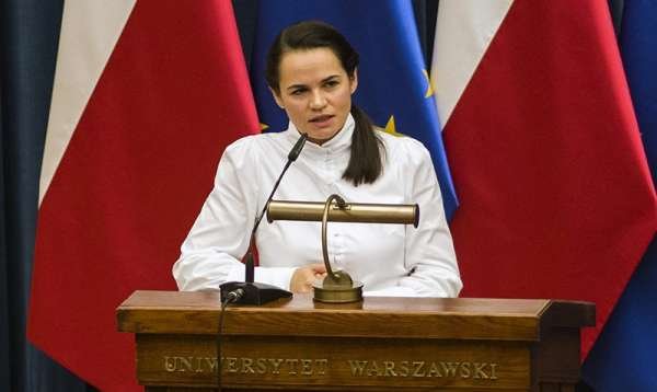 Хуана Гуайдовская, или Главари беломайдана снимают маски