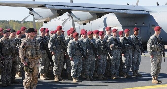 Под прикрытием истребителей ВСУ десант Великобритании высадился близ Крыма