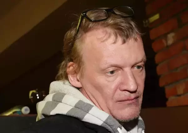 Хамские выпады предателя Алексея Серебрякова: где сейчас живет актер и почему продолжает зарабатывать на России