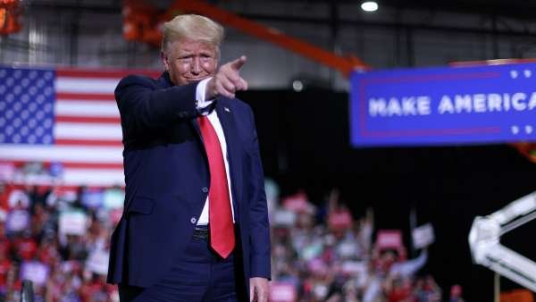 Смерть открыла США дорогу к победе Трампа — или к гражданской войне