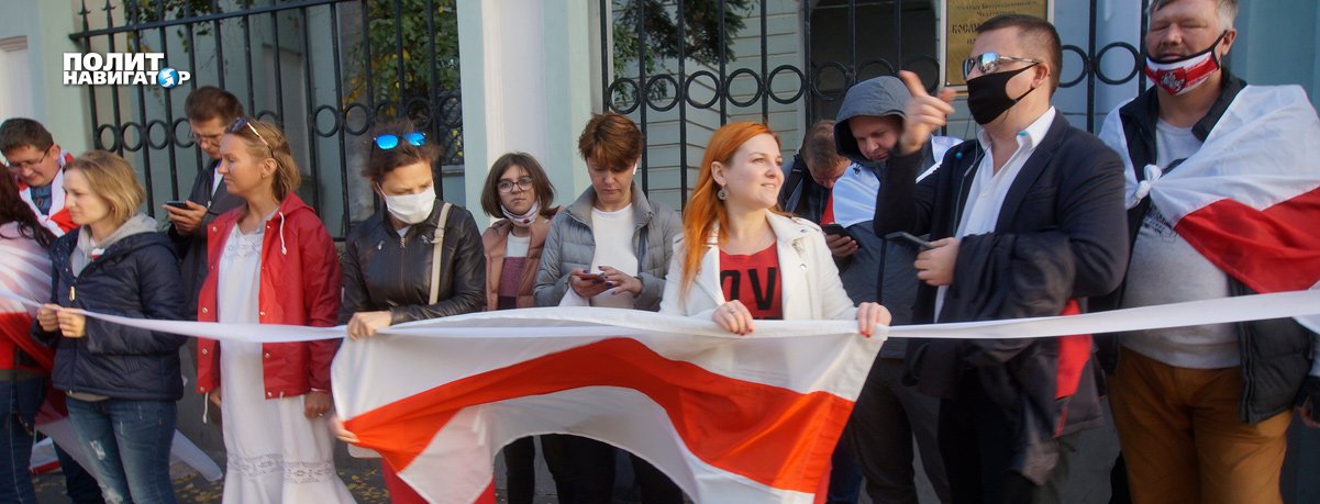 Как тараканы: Беломайданщиков разгоняют, а они снова собираются в центре Москвы