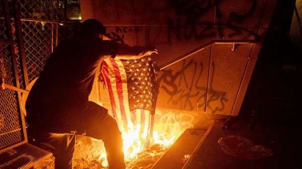 Гудбай, Америка. Настало время гиен