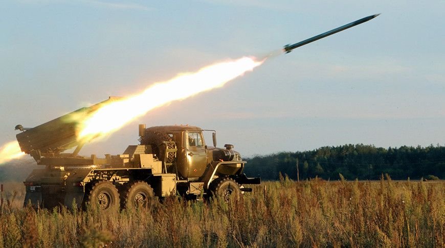 В Беларуси испытали новое РСЗО "Шквал"