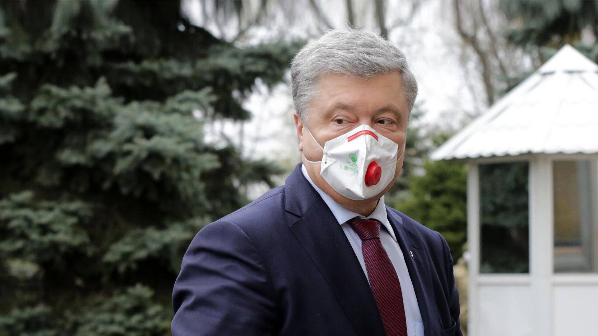 Порошенко решил попиариться на теме коронавируса