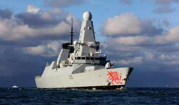 «Бастионы» РФ проучили фрегат НАТО, «закрыв» его в порту Одессы