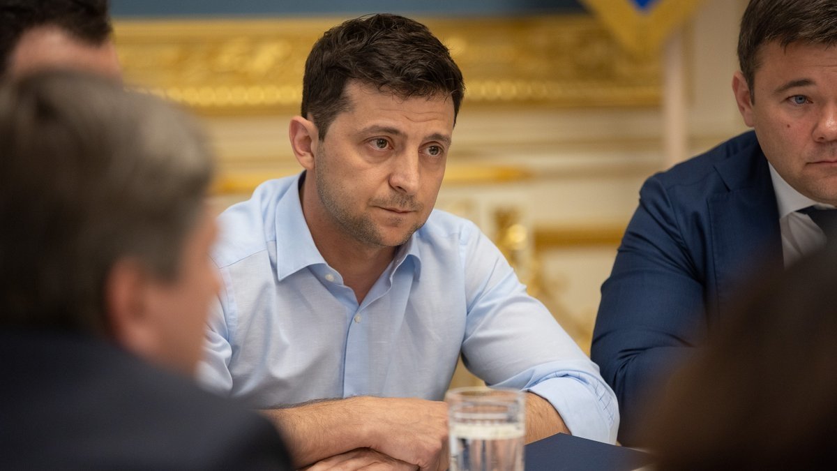 Фракция Зеленского в Раде раскололась из-за «русской вакцины»