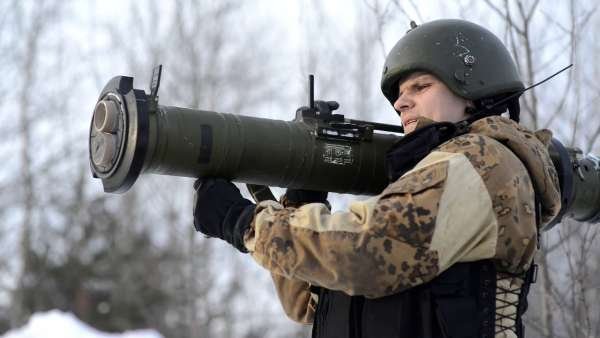 РПГ-28 "Клюква" - самый тяжелый русский гранатомет. Прошивает танк "Абрамс" на вылет