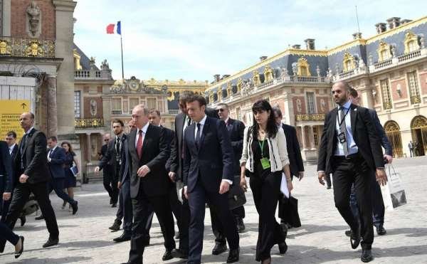 Французские читатели: Если Путин аннексирует нашу страну, мы будем аплодировать