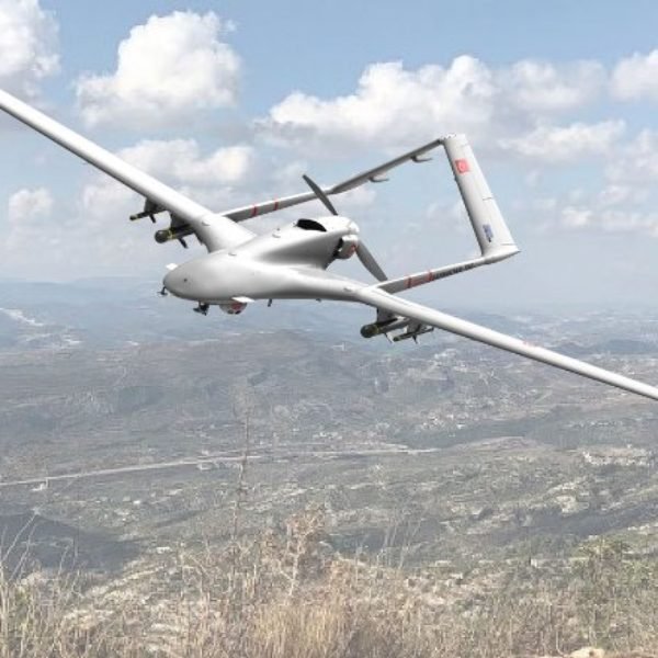 Турецкие беспилотники отрабатывают удары по российской авиабазе в Гюмри