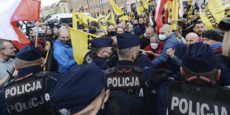 «Майдан» в Польше: Варшава поплатилась за попытку «раскачать» Беларусь