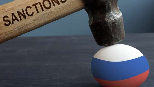 "Россия сосредотачивается": Неизвестные санкции против русских