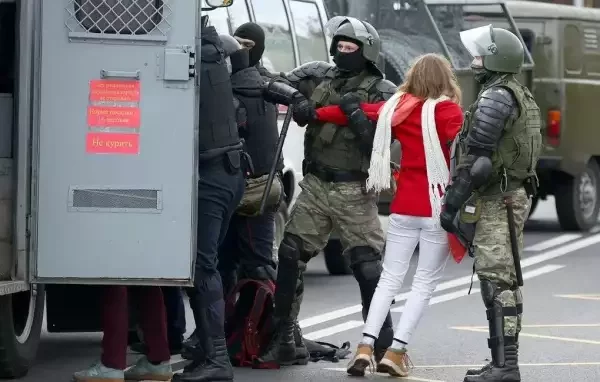 Аккуратнее, я блин тут протестую...