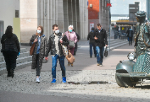 Жители и гости Москвы ответили, что они думают о белорусских протестах