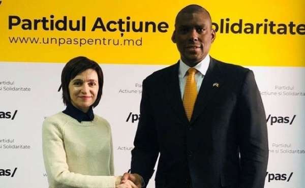 «Вступала в интимную связь»: Майя Санду и ее отношения с послом США