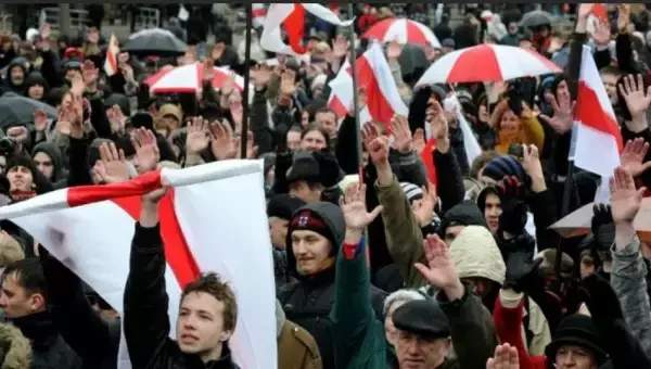 Латвия не сдержала обещания о безмятежной жизни белорусских мигрантов