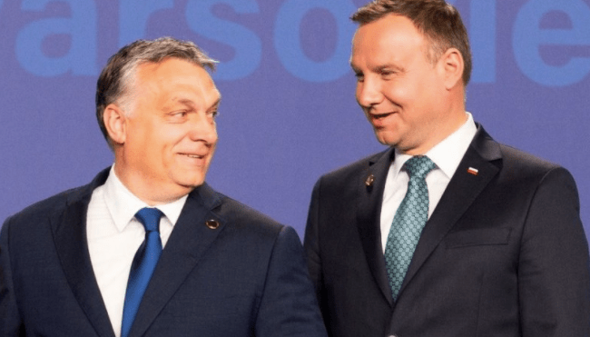 Польско-венгерский рокош для Евросоюза