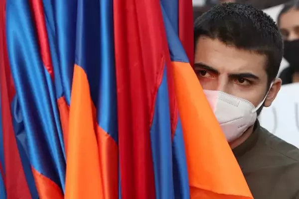 Россия сделала все, что могла. Давайте теперь и мы, армяне, сделаем что-то для своей родины.