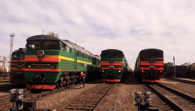 Зачем Рига пишет в Москву покаянные письма?