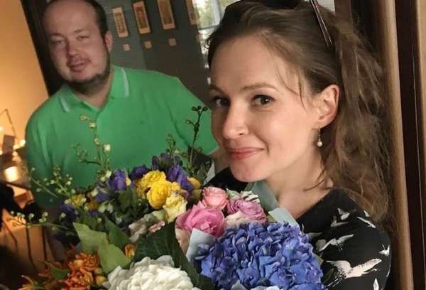 Певчих нелепо ответила на расследование о себе