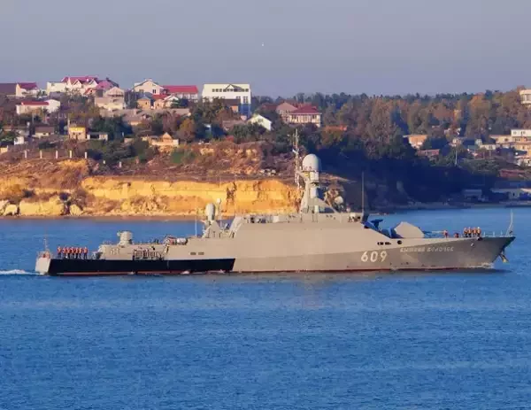 «Американский флот это не тренажеры для российских военных» - протест США после блокировки ракетного эсминца