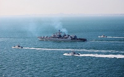 Учения НАТО в Черном море назвали предупреждением для России