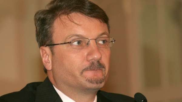 Где-то плачет один Греф: Жители России придумали, как обойти комиссии за переводы в Сбере