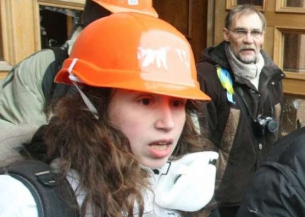 За поджог офиса ПР и убийства на майдане Татьяну Черновол вызывают в суд