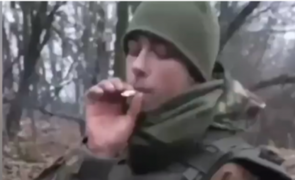 Живодёры без кавычек. Военнослужащие ВСУ используют в качестве пепельниц головы убитых котов