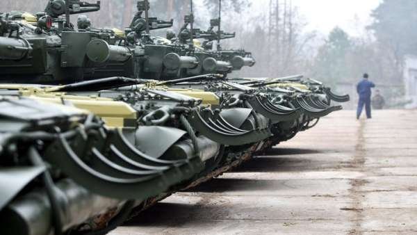 Донбасс постигнет судьба Карабаха? В пропаже украинских танков увидели тревожный знак
