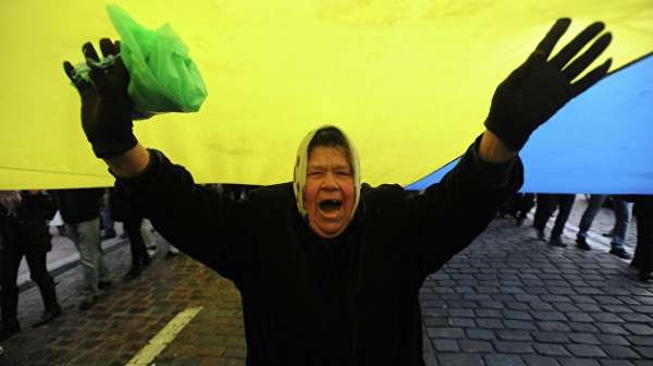 Кричите, пишите доносы: на Украине «патриоты» готовятся ловить русскоязычных