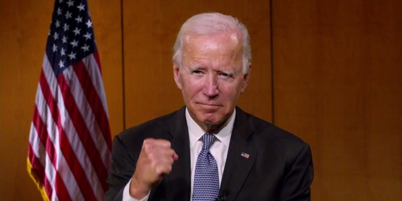 После уничтожения Трампа Демпартия США возьмется за Польшу