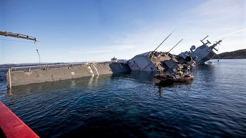 Катастрофа с норвежским фрегатом подтвердила кризис профессионализма в НАТО