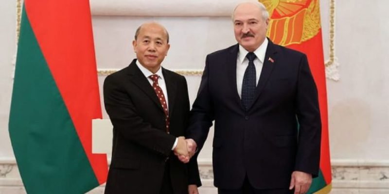 Китай поддерживает выбранный Белоруссией путь развития