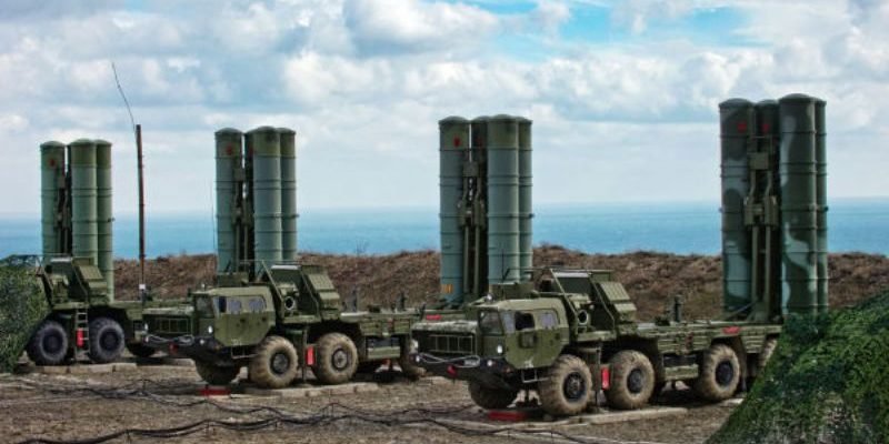 «Триумфом» едины: российские С-400 в Белоруссии обеспечат воздушный щит СНГ