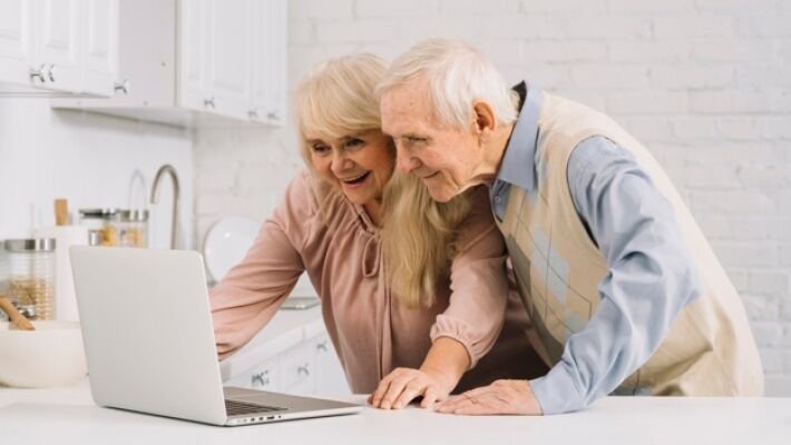 РФ убьет двух зайцев законопроектом об индексации пенсий работающим пенсионерам