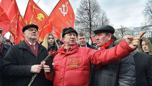 КПРФ поддержала мятеж
