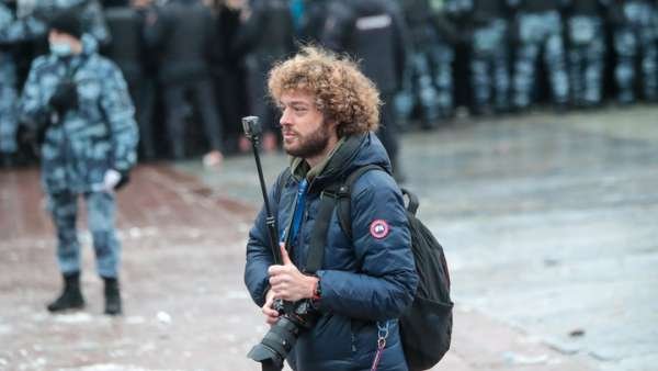 "Так себе, никому не советую": Послемитинговые "ТикТоки" показали изнанку "детских митингов"