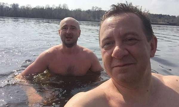 Паника Муждабаева: Митинги за Навального – провал, всех возьмут «на карандаш»