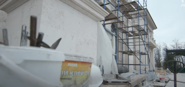 Журналисты побывали на стройке в Геленджике, которую Навальный пытался выдать за дворец