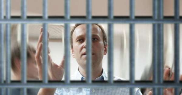 Переписка десятилетней давности показывает, как Навальный проворачивал аферы, прикидываясь антикоррупционером