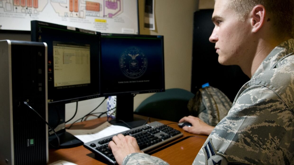 Российско-иранское сотрудничество создает проблемы для киберстратегии США