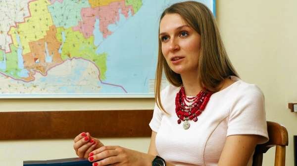 Соломия Бобровская: злобная клоунесса из Верховной рады